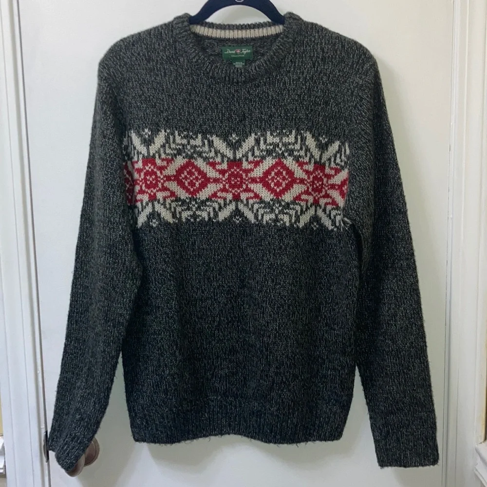 David Taylor Men’s Dark Gray Winter Sweater Medium